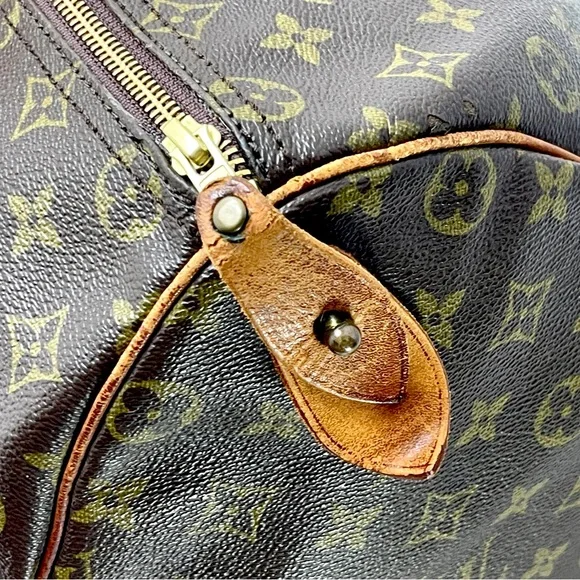Authentic Louis Vuitton LV Keepall 50! - Picture 7 of 16